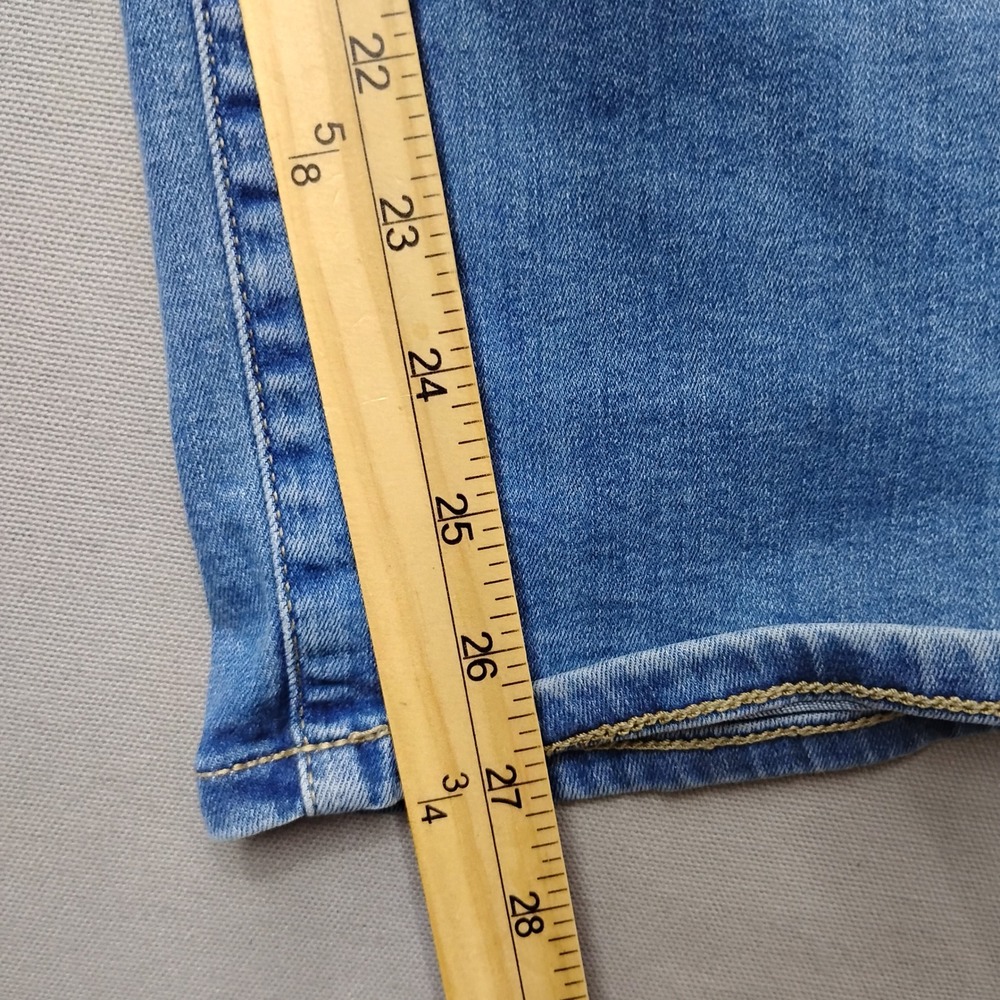 Torrid Bombshell Wide Leg Super Soft Jeans Light Wash Plus Size 24S - Picture 6 of 8
